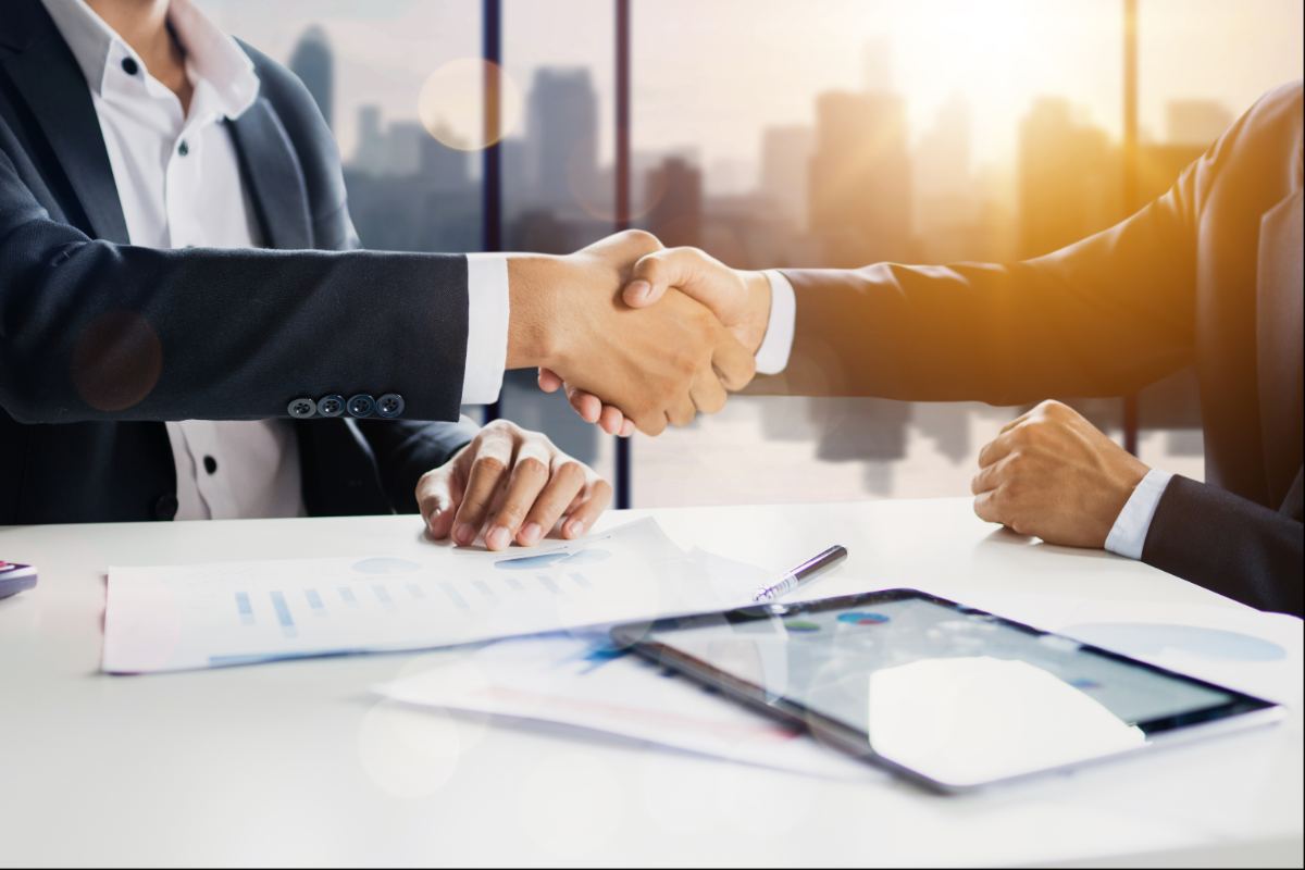Profissionais SAP em ambiente corporativo